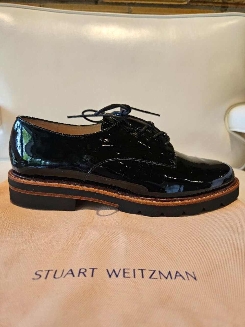 New Stuart Weitzman Black Patent Leather Metro Oxfords, Size 6